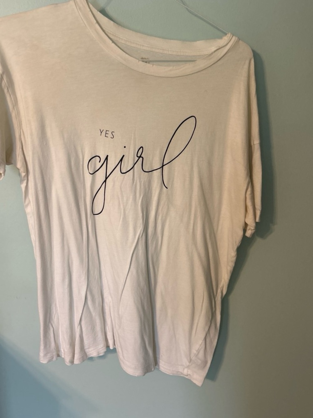 aerie Cream "Yes Girl" Short Sleeve Tee